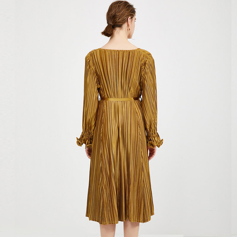 Customized new summer square collar design golden yellow dress with lace-up waist petal a-word skirt women's creative style