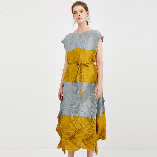 Cross-border 2025 summer women's clothing splicing contrasting color dress women's summer Miyake pleated clothing sleeveless high-waisted pleated skirt