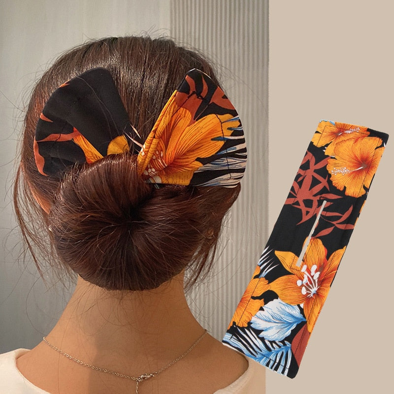AMORCOME1PC Deft Bun Hair Band Women Hair Styling Colorful Plant Pattern Hair Bun Maker Ponytail Holder Hair Accessories 2021