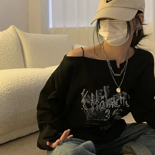qgtao Y2K T-shirt Fairy Grunge 2023 Vintage Letter Print Tops Black Autumn Off Shoulder Long Sleeved Korean Tees Loose Harajuku Shirt