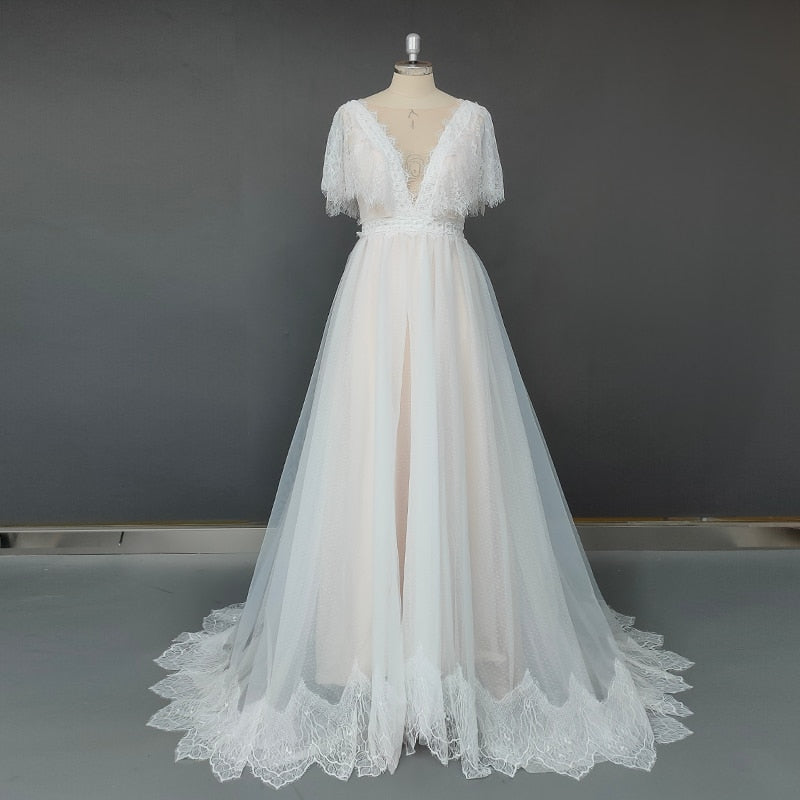 Deep V-Neck Lace Wedding Dress Polka Dots Tulle Custom Made Short Flutter Sleeves Low Cut Back Beach Boho Princess Bridal Gown