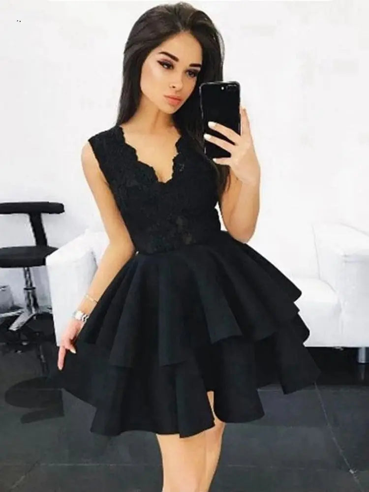 qgtao 2024 Sexy V Neck Black Prom Dresses Formal Party Short Prom Dresses Ruffles Evening Vestidos De Gala Women Graduation Gowns