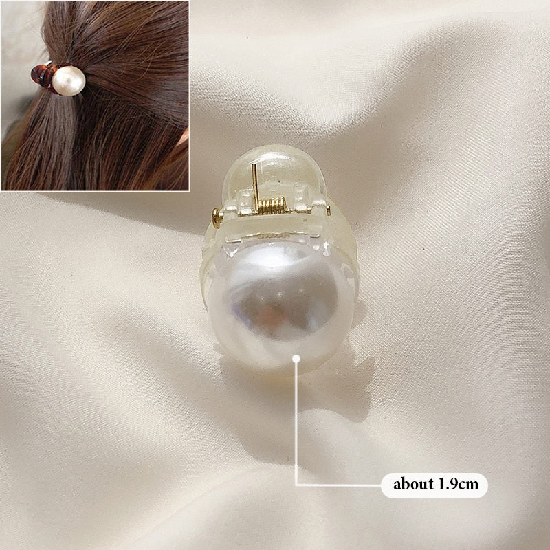 Simple Metal Hollow Out Geometric Hair Claw Ladies Elegant Hair Accessories Cross Crab Bath Clip For Women Fashion Girl Headwear