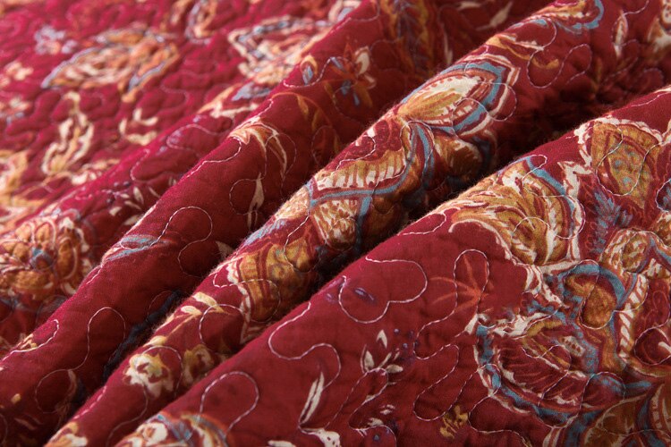 Yeknu Cotton Quilt Set 3-Piece Bedspread on the Bed with Shams Red Printed Coverlet King Queen Size Summer Blanket for Bed