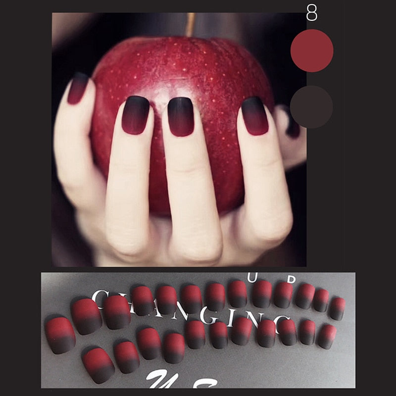 24pcs/box Christmas Fake Nails Style Art Nail Tips Press on False with Glue Designs Set Full Cover Artificial Short Fingernails
