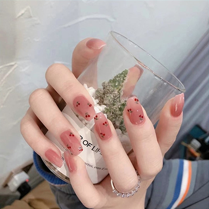 24pcs/box Christmas Fake Nails Style Art Nail Tips Press on False with Glue Designs Set Full Cover Artificial Short Fingernails