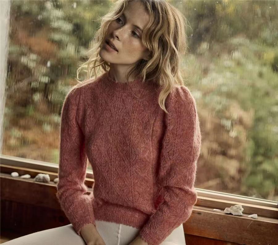 2025 n sweater manufacturer wool blended hollow bubble sleeve crochet knitted sweater lazy wind sweater women