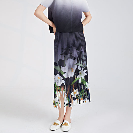 recommends a fringed skirt for women's summer new elastic waist printed commuter versatile pleated hip skirt