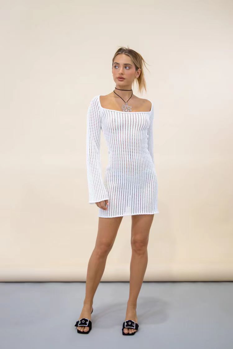 2025 new knitted hollow beach suit women, solid color loose U-neck long-sleeved trousers beach suit women