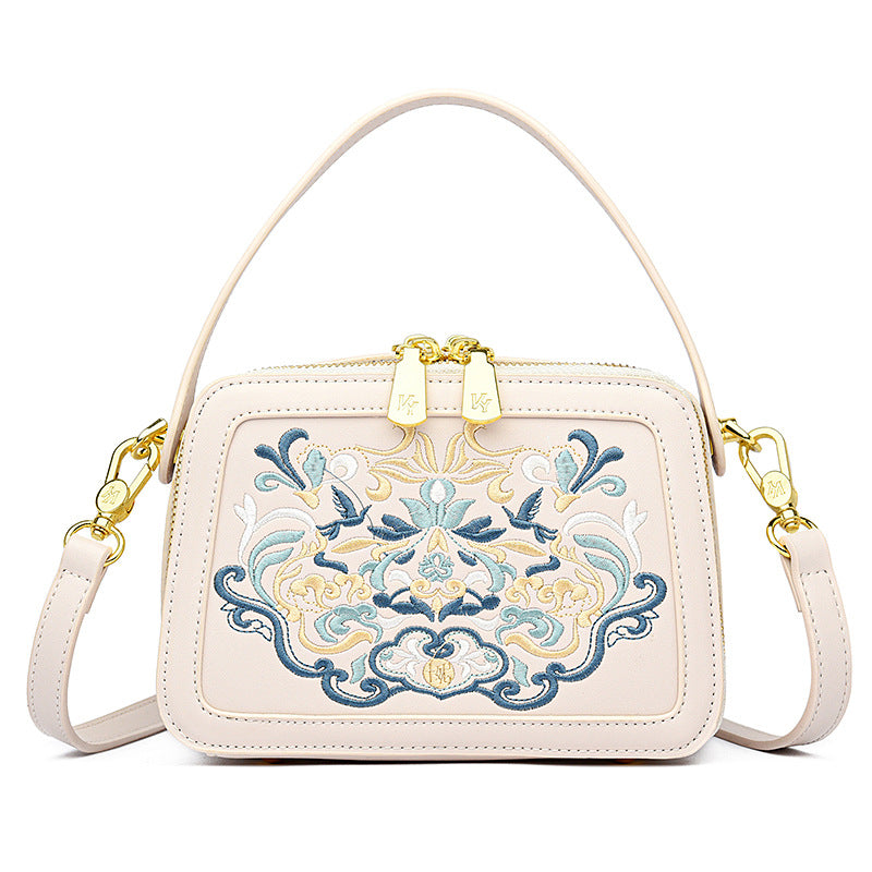 2025 Premium design bag Chinese style embroidery handbag fashionable atmosphere messenger bag daily commute shoulder bag