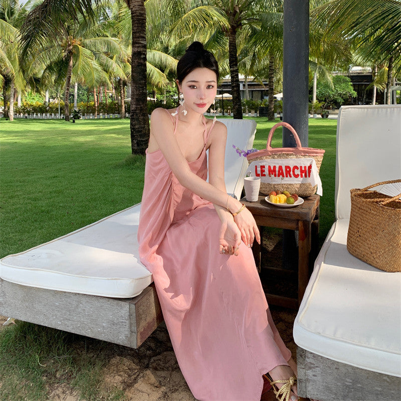 2025 Design sense, niche backless neck dress, socialite temperament, suspender long dress, Dali Erhai photo vacation dress