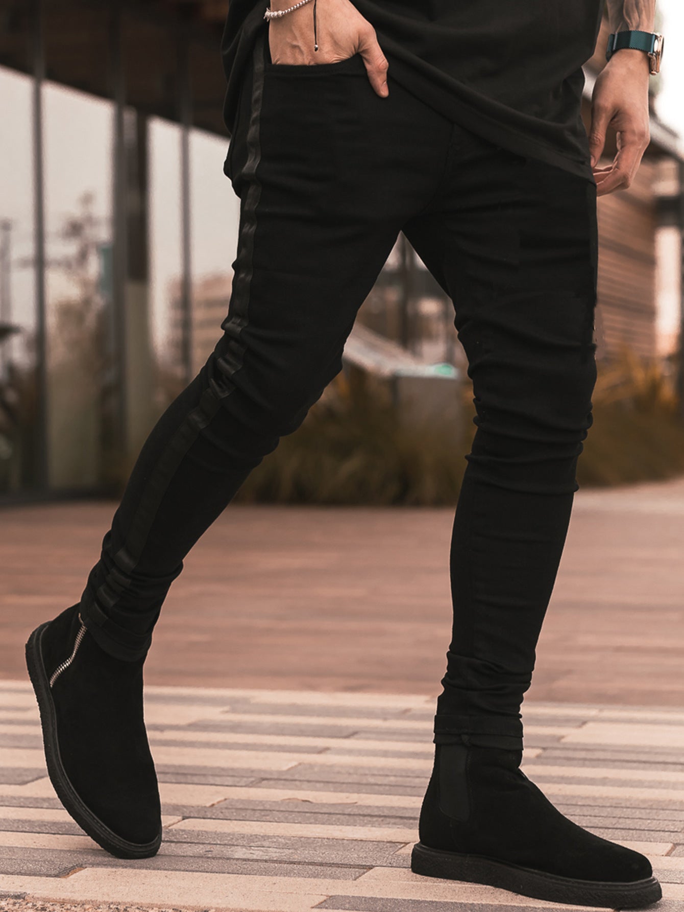 2025 2025 ins new denim men's trousers New Popular trade ripped trend black slim-fitting high-waisted jeans men