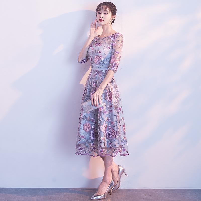 2025Small dress women new spring and summer lace embroidered flowers host banquet evening dress supply
