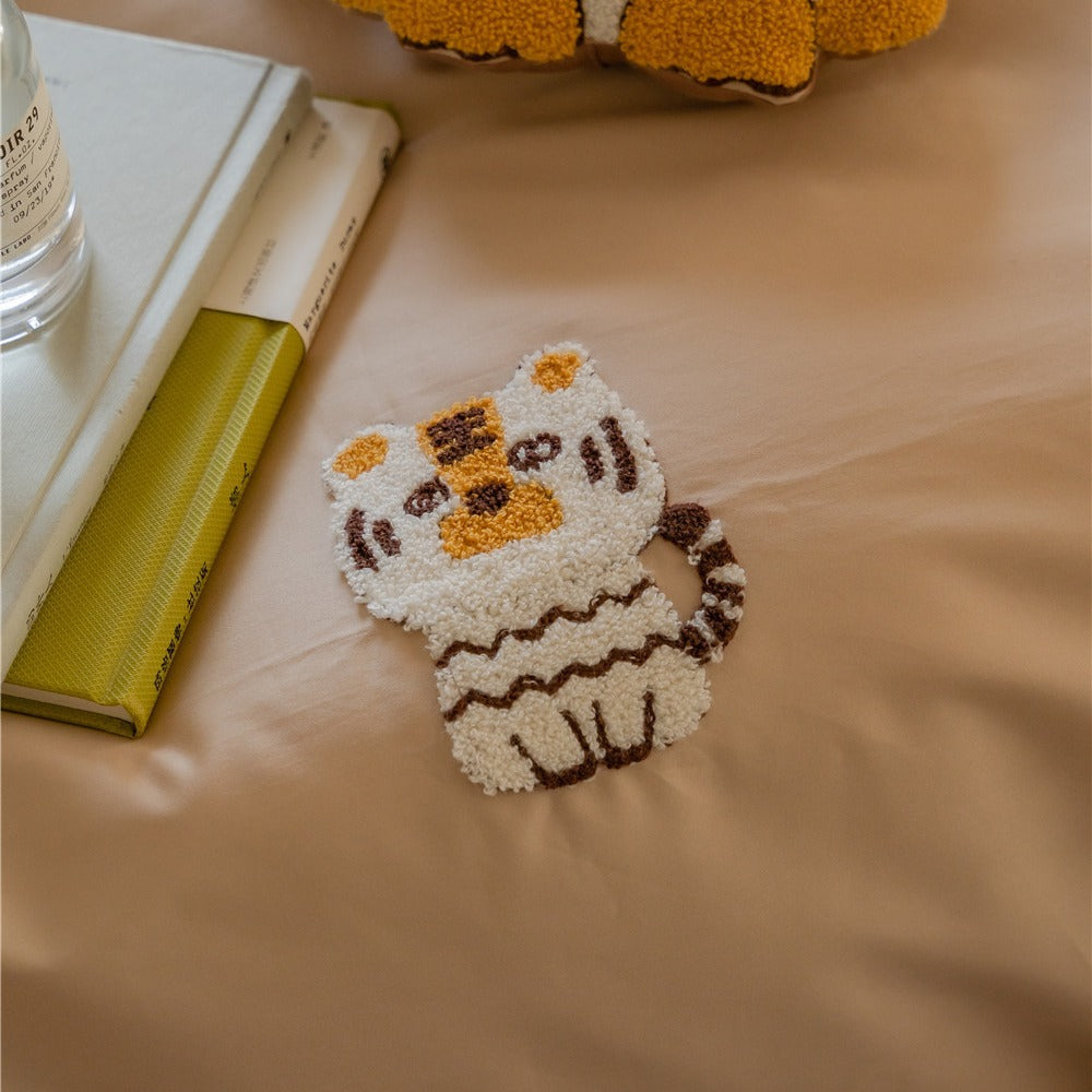 Yeknu Cute Cartoon Tiger Towel Embroidered Cotton Four-Piece Set 100 Long-Staple Cotton Quilt Cover Bed Sheet Fitted Sheet Bedding Set