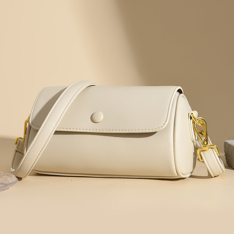 2025 Women's bag messenger bag spring new large-capacity shoulder bag fashion commuter casual women's bag new bag