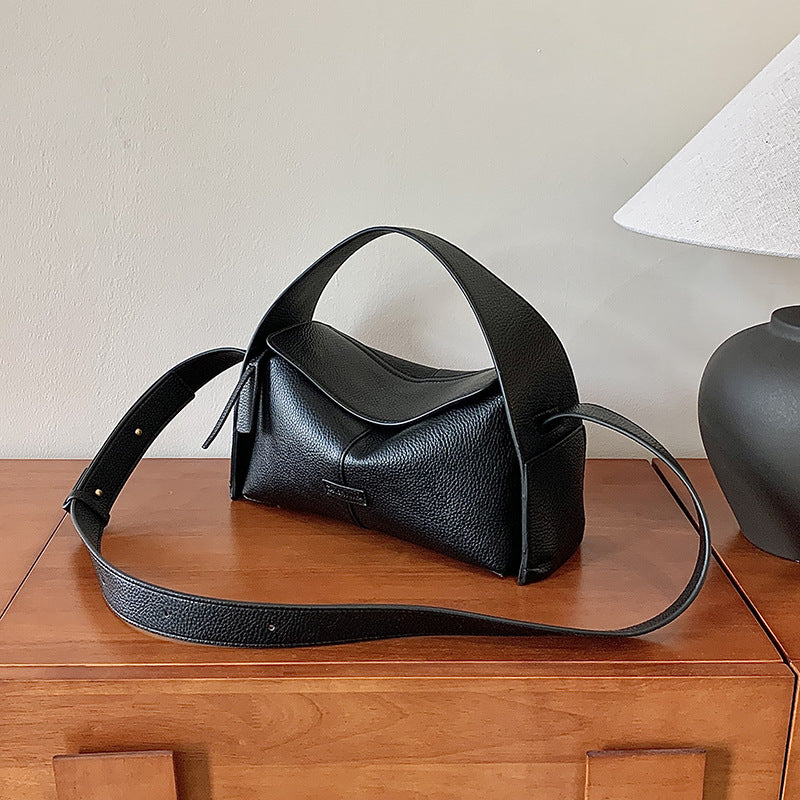 2025 Shoulder bag autumn and winter new simple ear hanging women's bag large capacity high-end cowhide bag casual versatile messenger bag