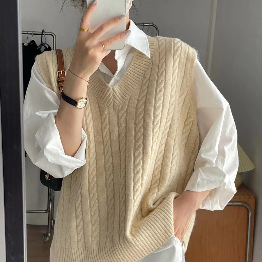 qgtao Autumn Twist Knitted Vest 2024 Outer Wear Loose Slimming Western Style Korean Style V-neck Top