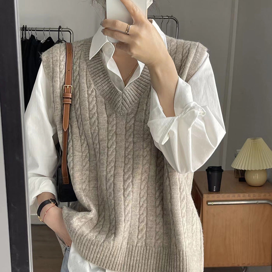 qgtao Autumn Twist Knitted Vest 2024 Outer Wear Loose Slimming Western Style Korean Style V-neck Top