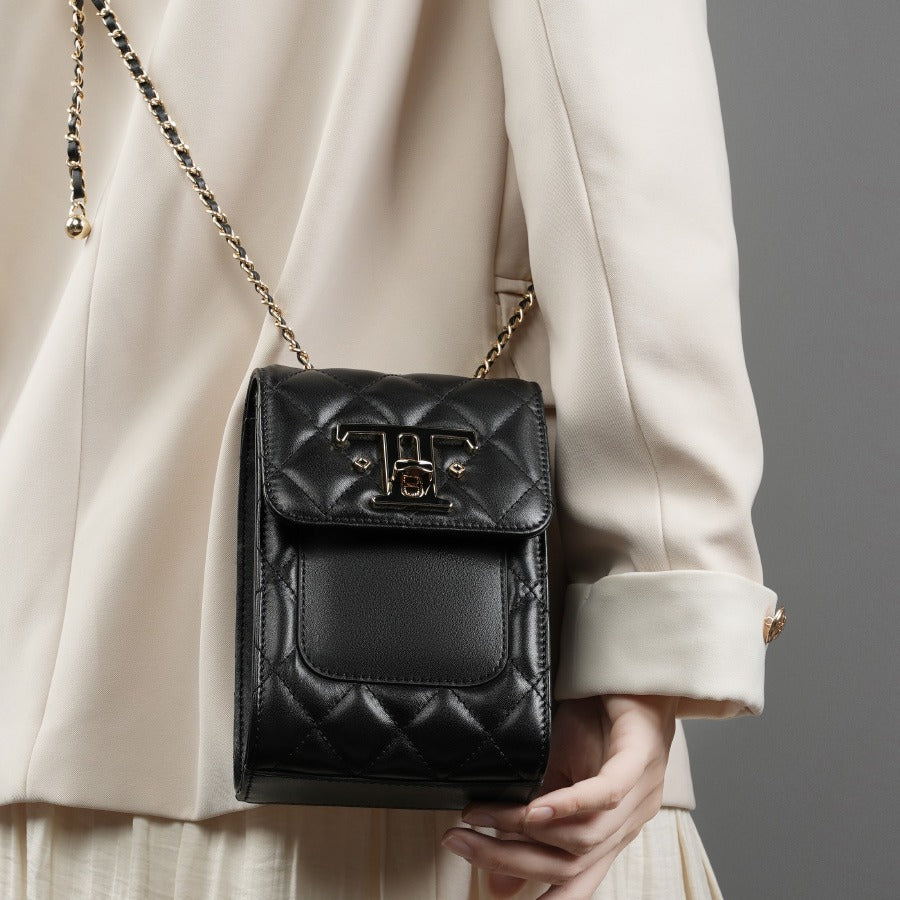 2025 Leather chain women's bag popular new autumn first-layer cowhide mobile phone bag shoulder messenger bag mini bag