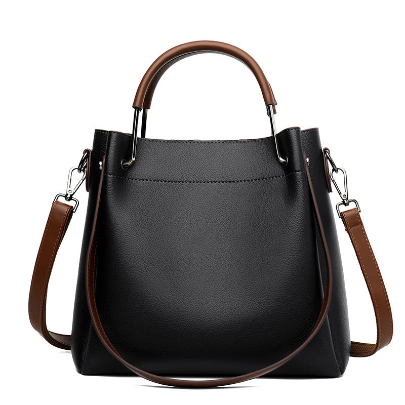 2025 Bucket bag women's new fashion shoulder bag spring versatile messenger bag large capacity commuter handbag