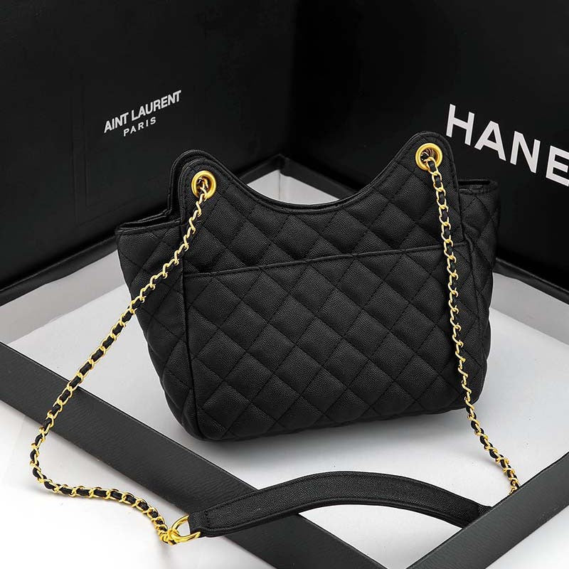 2025 Textured fashion women's bag new small fragrant wind rhombus chain shoulder messenger bag women's versatile casual lock flow
