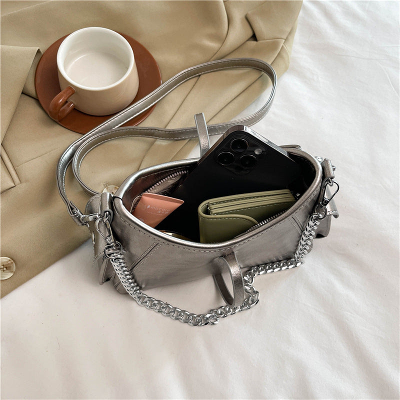 2025 Crossbody bag autumn and winter Korean version of high-end women's bag new fashionable and simple shoulder bag to work commuter bag women's wholesale