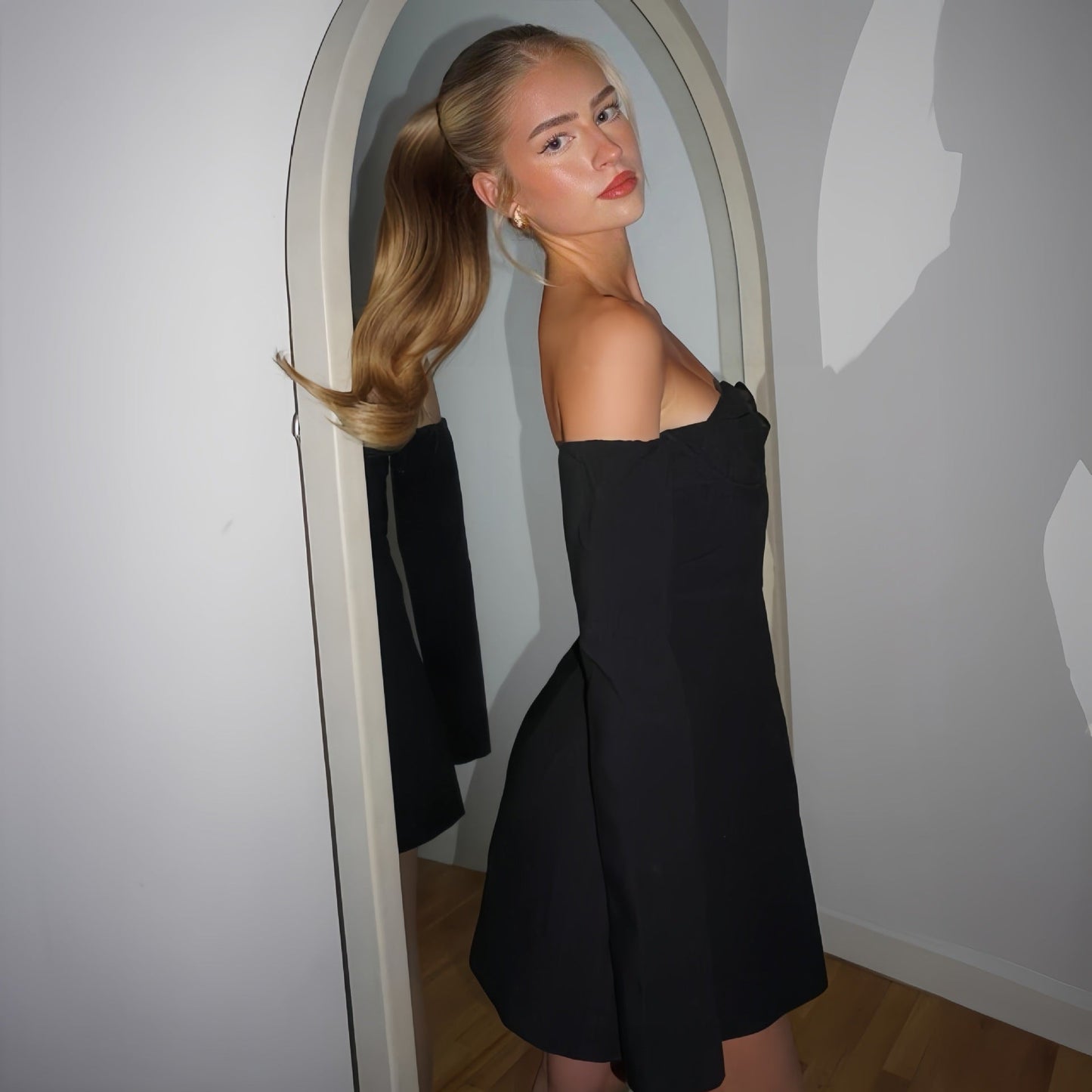 qgtao outfit inspo Women's Clothing 2024 Autumn New Fashion Elegant Slim Tube Top Backless Waist Tight Long Sleeve Dress Women