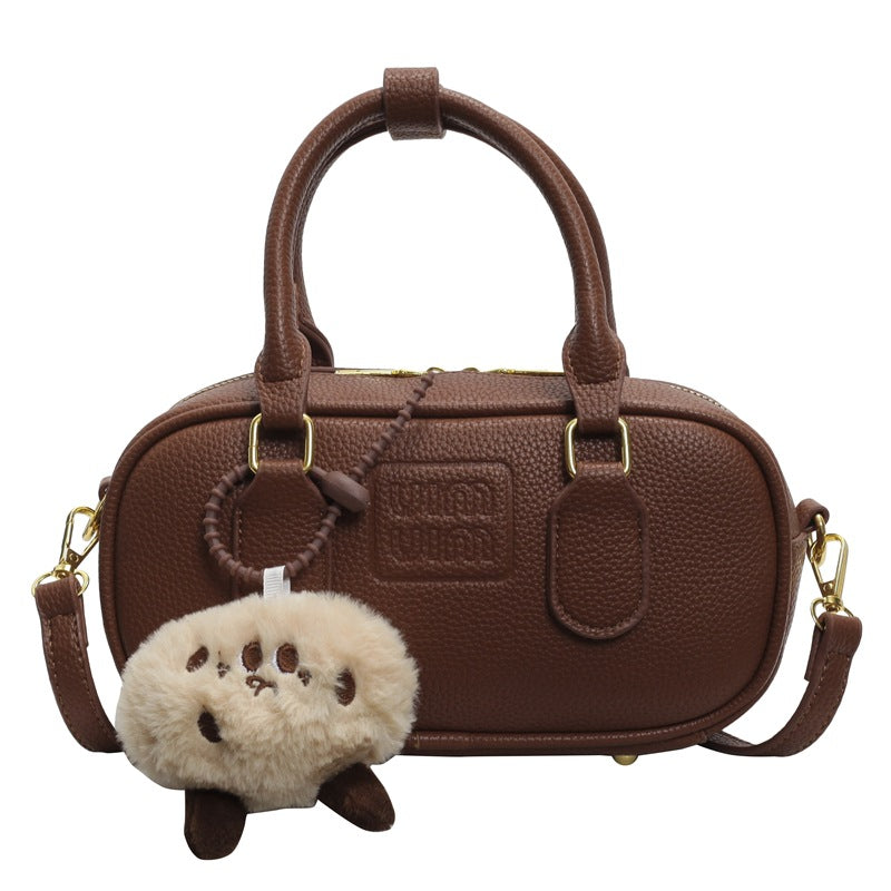 2025 Bag Women's popular New Retro Handbag Simple Textured Shoulder Bag Fashion Versatile Premium Messenger Bag