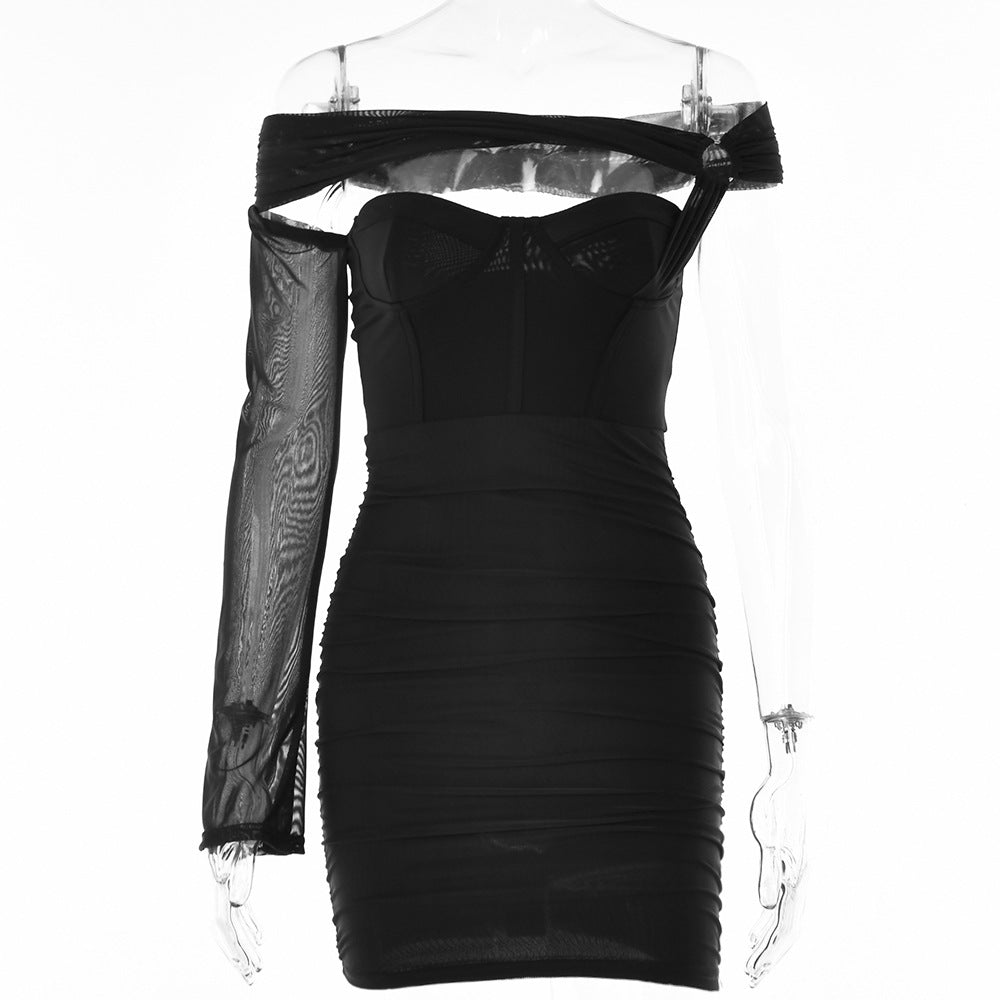 2025 New women's clothing sexy single rotator sleeve tight dress fashionable new backless tube top waist short skirt autumn