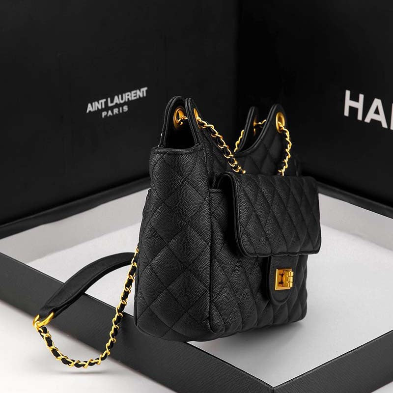 2025 Textured fashion women's bag new small fragrant wind rhombus chain shoulder messenger bag women's versatile casual lock flow