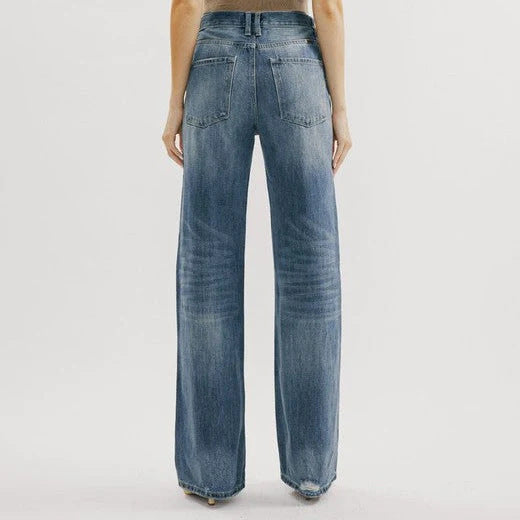 2025 2025 ins retro Hong Kong style high-waisted jeans women's wide legs, holes, color repair, display floor pants tide