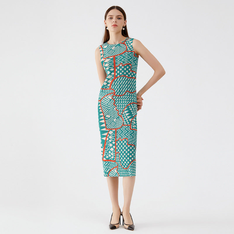 2025 summer new niche personality geometric women's clothing medium and long slim temperament Miyake bottoming dress women's models