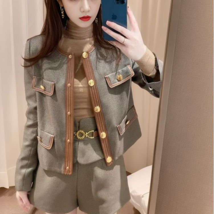 Fragrant Celebrity Short Jacket Small Fashion Suit Women's High Waist Wide Leg Shorts Two-piece Set K9016
