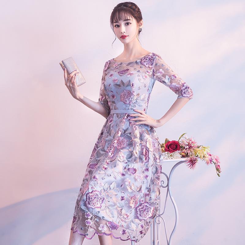 2025Small dress women new spring and summer lace embroidered flowers host banquet evening dress supply