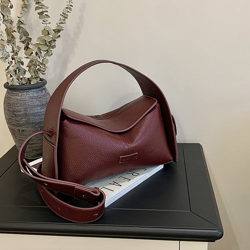 2025 Shoulder bag autumn and winter new simple ear hanging women's bag large capacity high-end cowhide bag casual versatile messenger bag