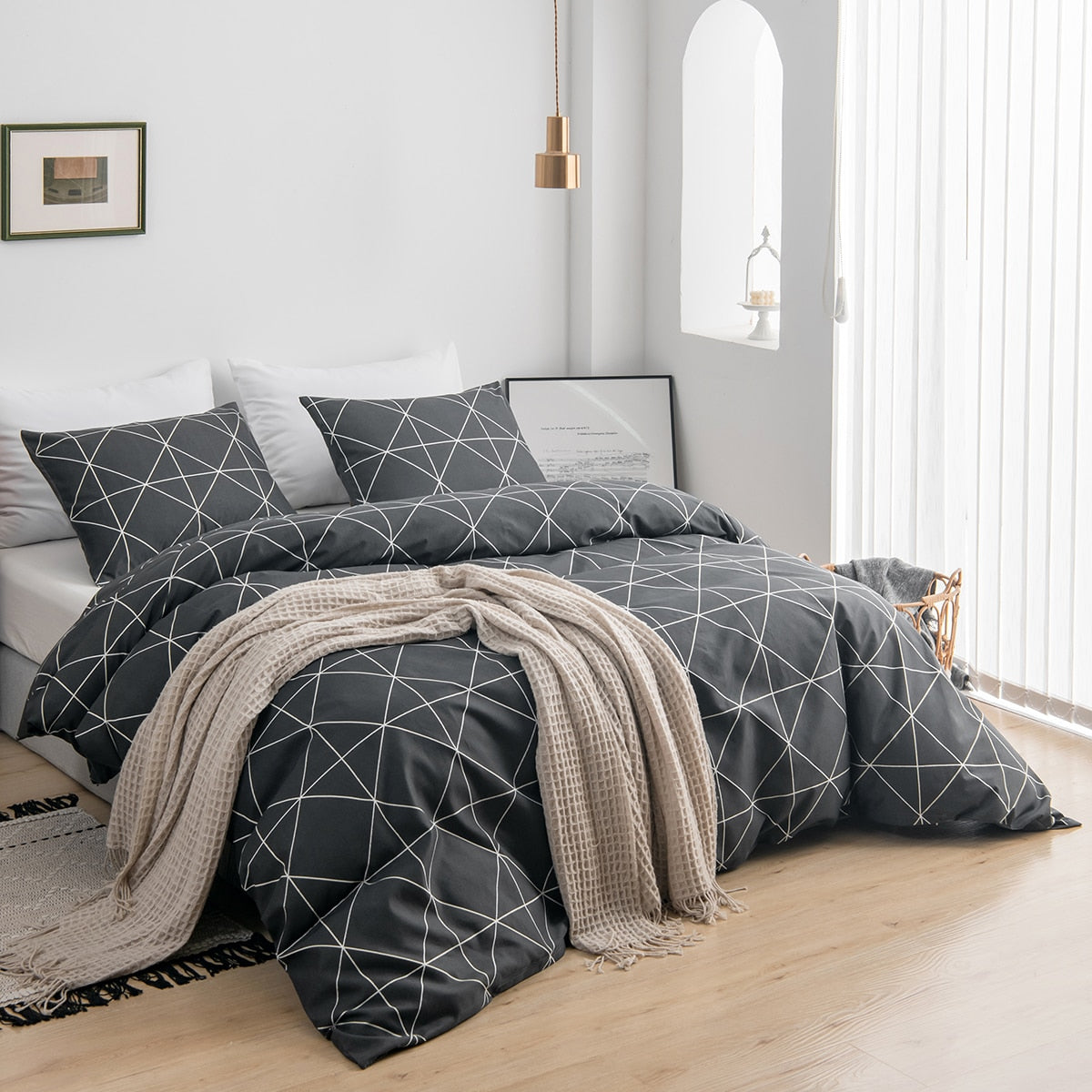 Yeknu All Season Nordic Fashion Flat Sheet Set and Bedding Quilt Duvet Cover and Pillowcase for Home Decor Twin Queen King Size