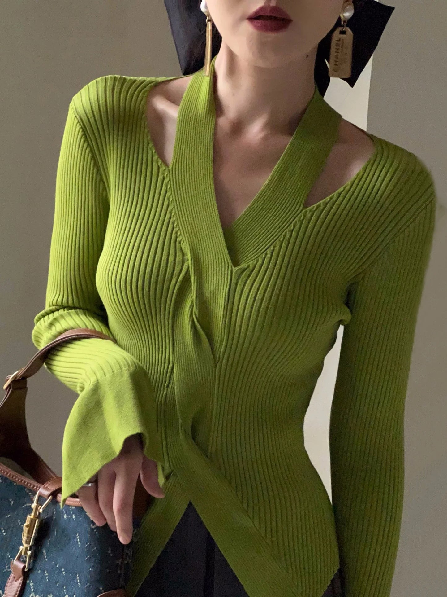 qgtao Women's Blouse Chic Hollow out Sexy knitted Pullovers for Autumn Female Korean Clothing Solid Full Sleeve Bottoming Shirt