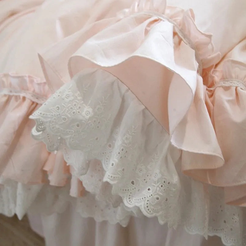 Yeknu Super Sweet Solid Color Bedding Sets Luxury Princess Wedding Pink Lace Ruffle Cotton Duvet Cover Bedspread Bed Skirt Pillowcases