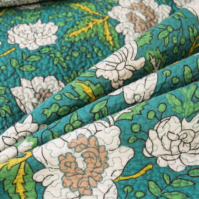Yeknu Double Bed Cotton Green White Flowers 3pcs Printed Quilted Quilt Pillowcase Free Shipping
