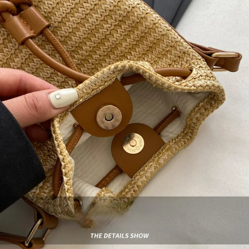 qgtao Summer Straw Handbag Drawstring Women Bucket Bag Weave Hobo Purses Casual Satchel Bags Messenger Bag for Vacation Crossbody Bags