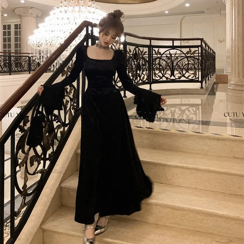 qgtao Y2K Velvet Long Dresses for Women Flare Sleeve Square Collar Slim Waist A-line Autumn Winter Evening Party Prom Robe Vestidos