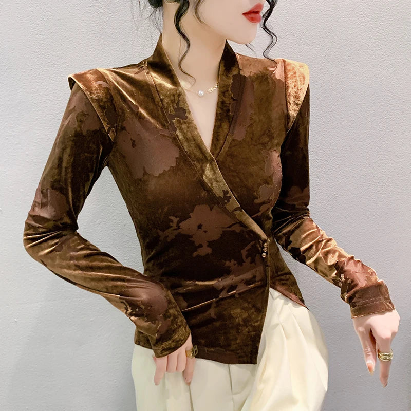 2024 New Spring Summer European Clothes Velvet T-Shirt Irregular V-Neck Sexy Women Tops Long Sleeve Plants Flowers Tees 42029