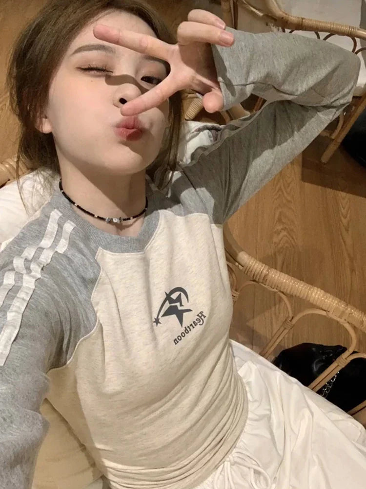 qgtao Y2K T Shirts Women Autumn Long Sleeve Top Female American Retro Star Print Crop Tee Lady Harajuku Stripe Patchwork Slim T Shirt