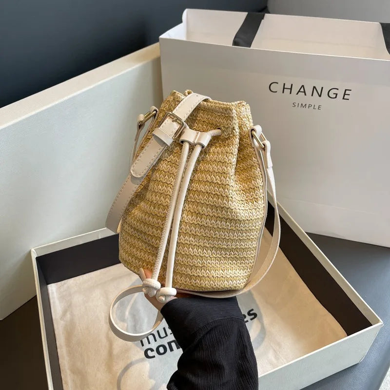 qgtao Summer Straw Handbag Drawstring Women Bucket Bag Weave Hobo Purses Casual Satchel Bags Messenger Bag for Vacation Crossbody Bags