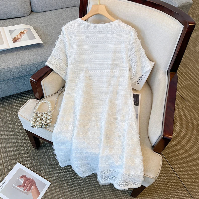 qgtao Plus-size women's summer casual lace cutout dress with a comfortable and breathable party dress lined in the same shade