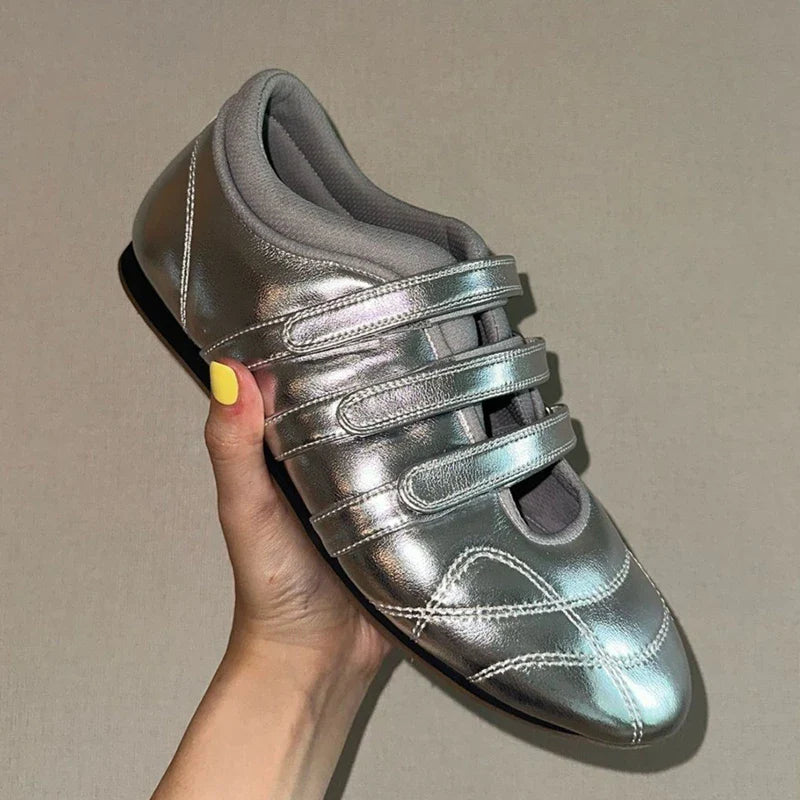 qgtao ballet shoes 2024 autumn and winter fashion new round head sports flat women's shoes velcro Mary Jane shoes