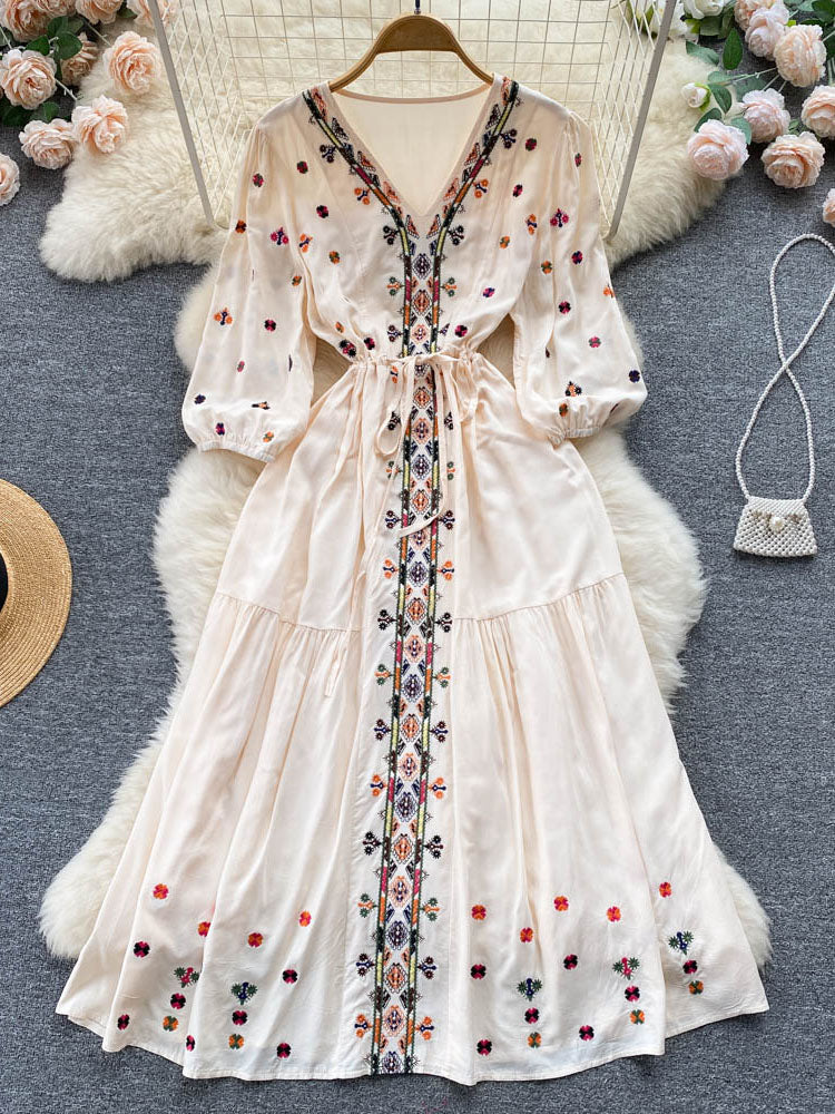 Summer Ethnic Style Embroidery V-neck Dress