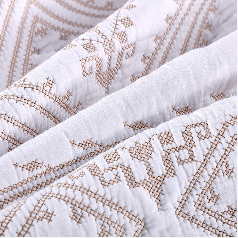 Yeknu Double Bed Cover Geometric Embroidery Plain 3 Piece Quilted Quilt Pillowcase Free Shipping