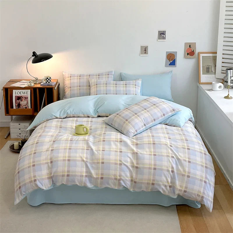 Yeknu Duvet Cover Large Cotton Simple Comfortable Quilt Cover Extra Large Microfiber Quilt Cover (pillow case needs to be ordered)