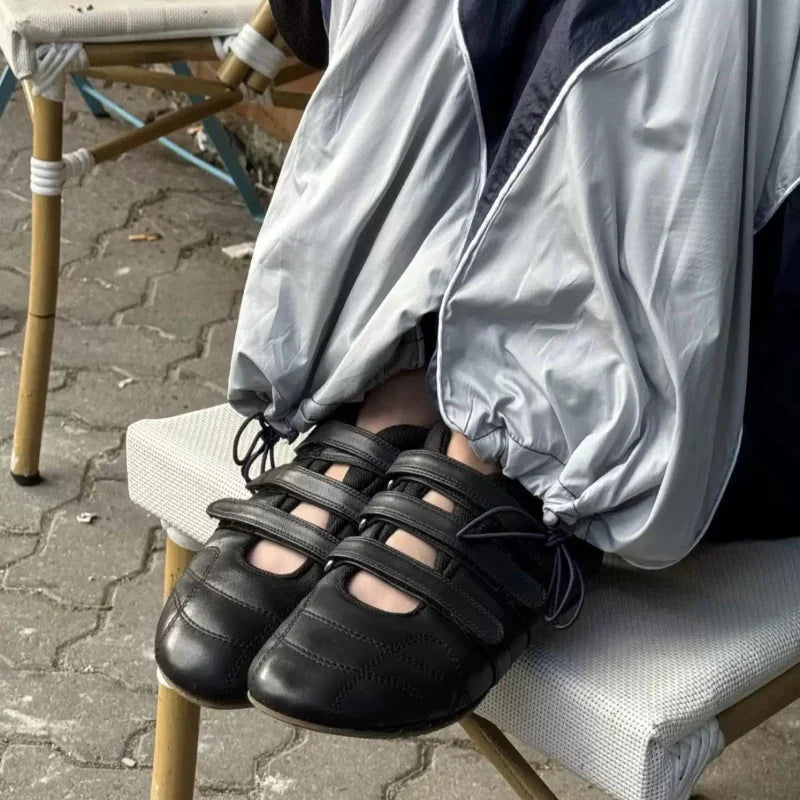 qgtao ballet shoes 2024 autumn and winter fashion new round head sports flat women's shoes velcro Mary Jane shoes